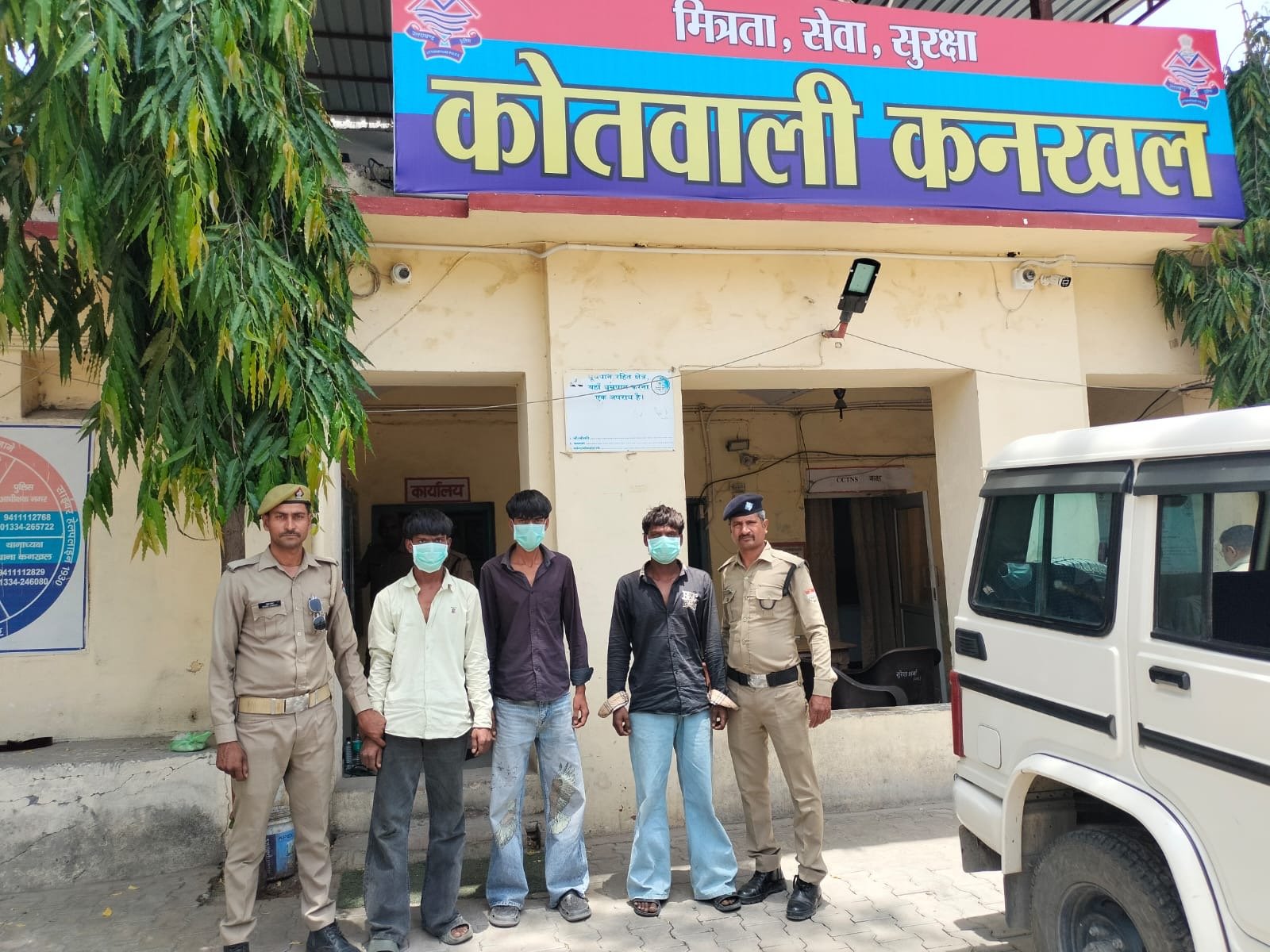ऑपरेशन प्रहार” के तहत ‘पिल्ला गैंग’ के नाबालिग सहित 04 आरोपी पुलिस ने हिरासत में लिये