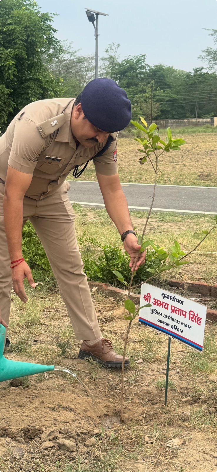 विश्व पर्यावरण दिवस पर SSP हरिद्वार के नेतृत्व में वृक्षारोपण कार्यक्रम आयोजित*