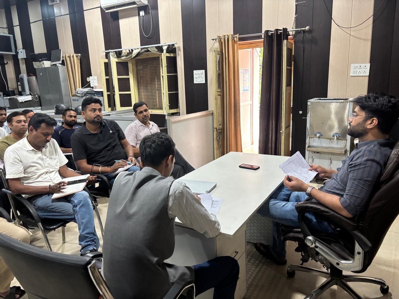 रेड अलर्ट को लेकर नगर निगम हरिद्वार अलर्ट, नगर आयुक्त ने अधिकारियों को दिए व्यापक तैयारियों के निर्देश