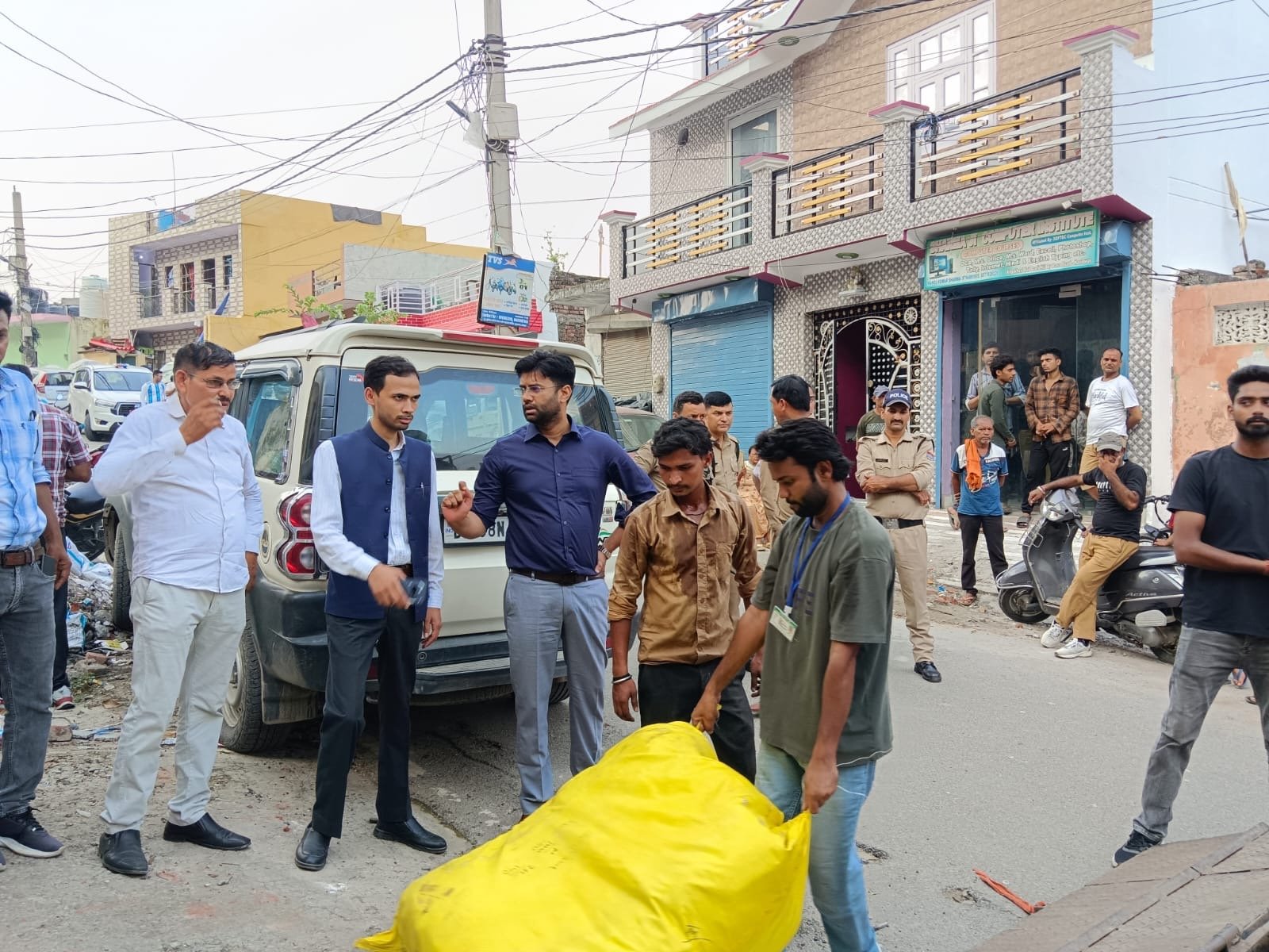 हरिद्वार में सिंगल यूज़ प्लास्टिक पर अब तक की सबसे बड़ी कार्रवाई, 5,000 किलो प्लास्टिक जब्त, ₹1 लाख का चालान